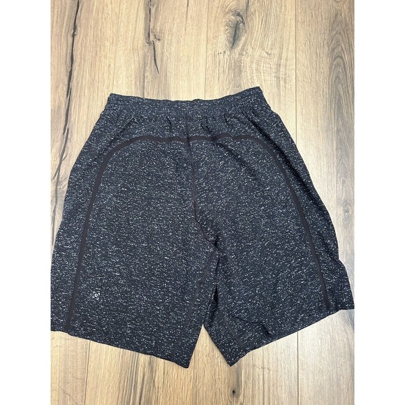 Lululemon Mens Size Small Lined Pace Breaker Out Of Mind Liner Running Shorts 9” - Picture 5 of 6
